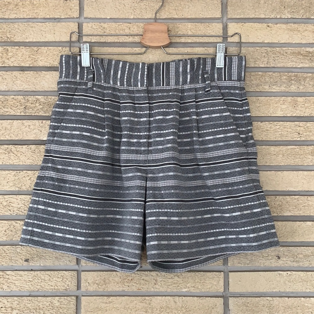 Sessùn Boho Chic High Waist Short